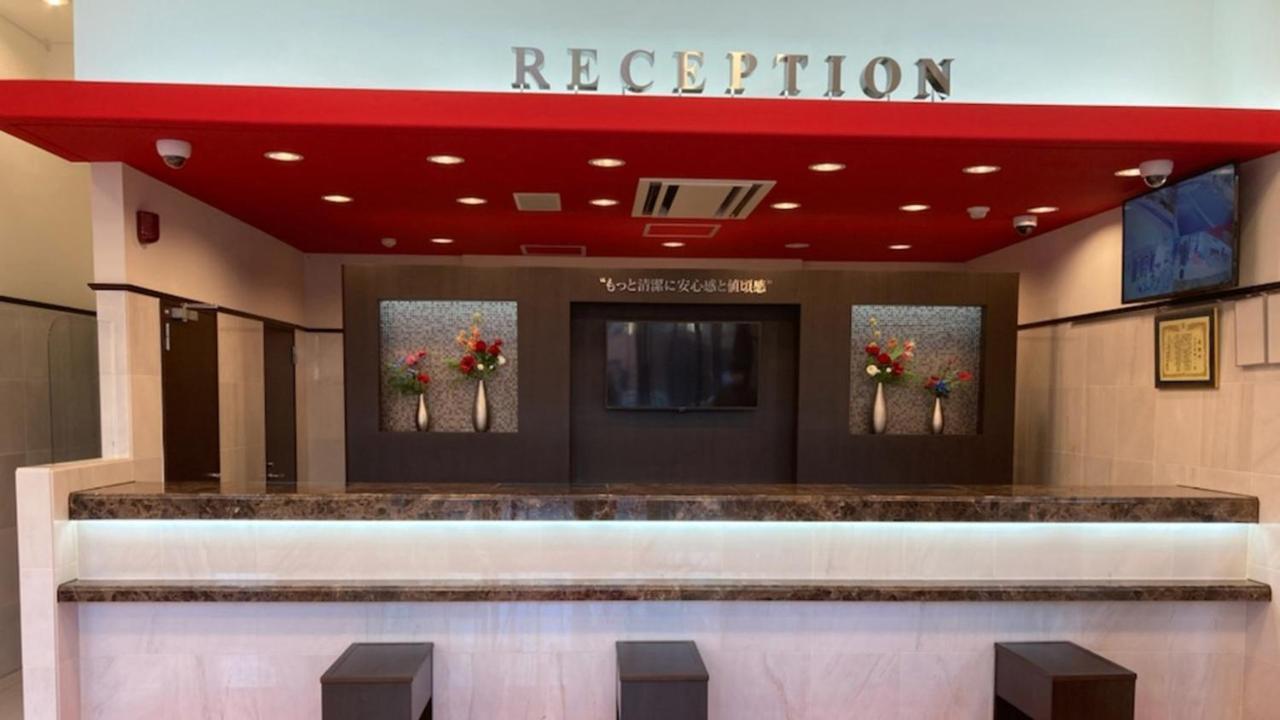 Toyoko Inn Hiroshima-Eki Stadium Mae Dış mekan fotoğraf
